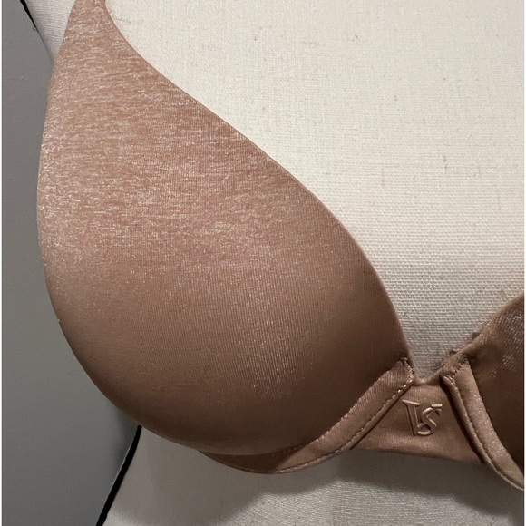 Victoria’s Secret T Shirt Bra with Uplift - 34D EUC - Picture 5 of 11